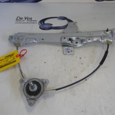 Peugeot 2008  Ruitmechaniek 4Deurs links-achter 2013 9673153980