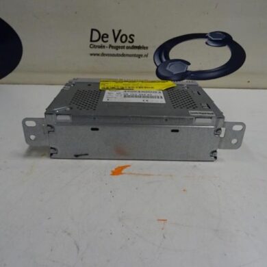 Peugeot 208  Radio 2015 1615338980-1621680980