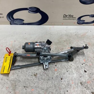 Peugeot Partner 1.6 BlueHDI 75 Front wiper motor 2018 6405LK