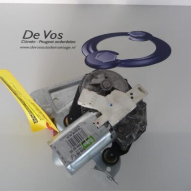 Peugeot 407 2.0 HDiF 16V Rear wiper motor 2006 6405R1