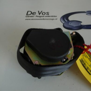 Peugeot 407  Rear seatbelt, right 2006 8974TV