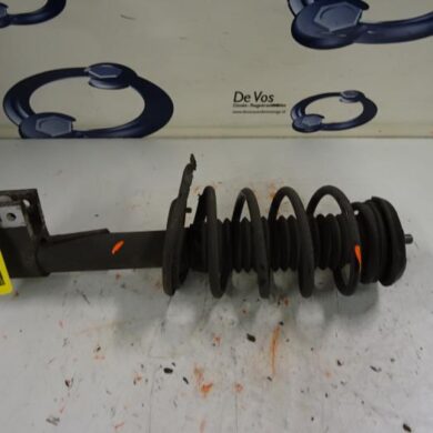 Peugeot 5008  Front shock absorber rod, right 2010 5208K5