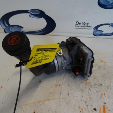 Peugeot 308  Power steering pump 5FS-5FS5F01 2011 4008G0-4008N6