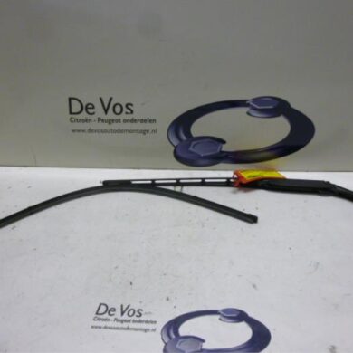 Citroen C5  Front wiper arm 2008 6429EW