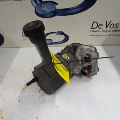 Peugeot 308  Power steering pump 5FX 2008 4007TW