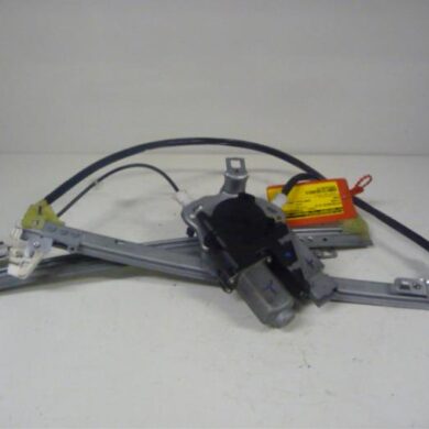 Citroen Xsara 1.6i 16V Ruitmechaniek 4Deurs rechts-voor 2002 9222L1