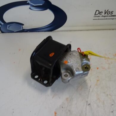 Citroen Berlingo  Engine mount BHWBH02 2017 1807GF