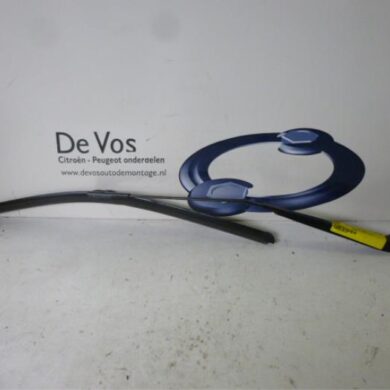 Peugeot 407  Front wiper arm 2005 6429X4