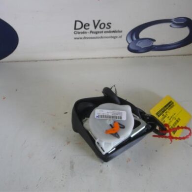 Peugeot 108  Veiligheidsgordel rechts-achter 2014 B0008722XX