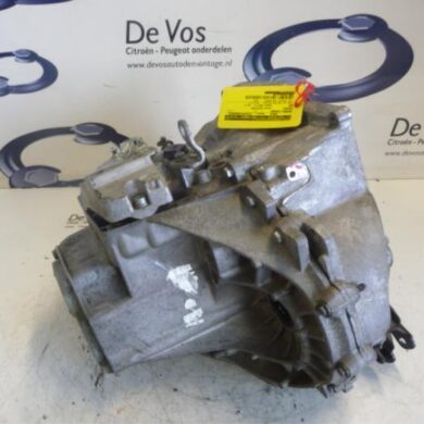 Peugeot 208  Gearbox 5FU5F03 2014 1608710080-1609861580 20EA49