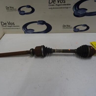 Peugeot 5008  Aandrijfas rechts-voor RHH-RHHRH02 2013 3273TW-3273QS-3273QT 20GY12