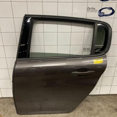 Peugeot 308 1.6 BlueHDi 120 Rear door 4-door, left 2015 9802165680