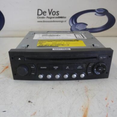 Peugeot 5008  Radio CD player 2010 6579J4-6579J5-6579NQ