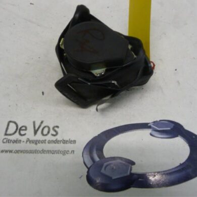 Peugeot 206 PLUS 1.4 XS Veiligheidsgordel rechts-achter 2009 8975QZ