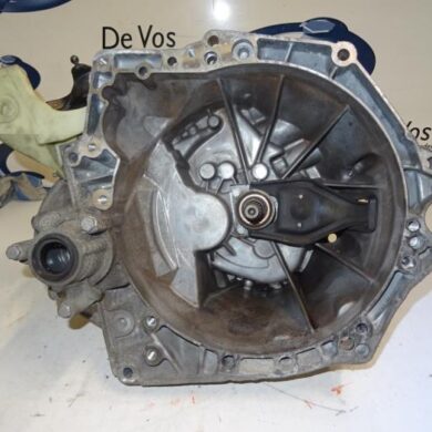 Peugeot 208  Gearbox BHW-BHWBH02 2015 1612478680-1612478380-1613706780 20ET31