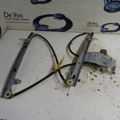 Citroen Picasso 1.8 16V Ruitmechaniek 4Deurs links-voor 2003 9221G2