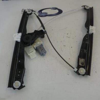 Peugeot 308  Window mechanism 4-door, front left 2015 9677734880