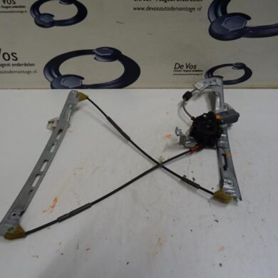 Peugeot 206 1.4 Ruitmechaniek 4Deurs rechts-voor 2005 9222F8