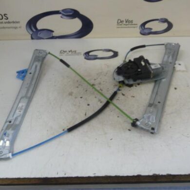 Peugeot 208  Fenstermechanik 2-türig rechts vorne 2013 9673154680-9806088380