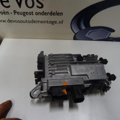 Peugeot 3008  Start/Stopp Steuergerät 5GZ5G01-5GZ-5G01 2017 9810858380