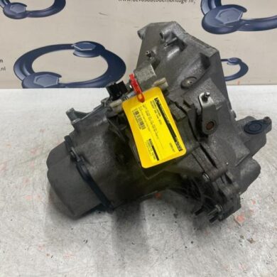 Peugeot 208 1.4 16V Versnellingsbak 8FP 2012 2231C3-9803846280-1608995480-2232E0 20CQ88
