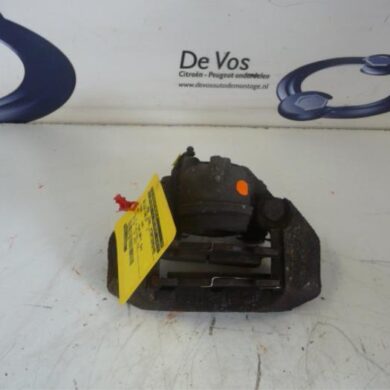 Citroen Saxo 1.4i SX,VSX Front brake calliper, right KFX 1998 4400K2-441004