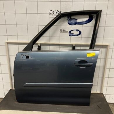 Citroen C4 Picasso  Door 4-door, front left 2010 9002X7