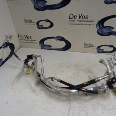 Peugeot 3008 2.0 BlueHDi 150 16V Airco Leiding 2017 9678270580-9675863080