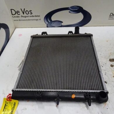 Peugeot 208  Kühler ZMZ-ZMZZM01 2014 1330Q5-133374