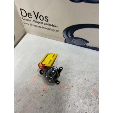 Opel Corsa 1.2 Turbo 12V 100 Verstraler links 2022 9831303880