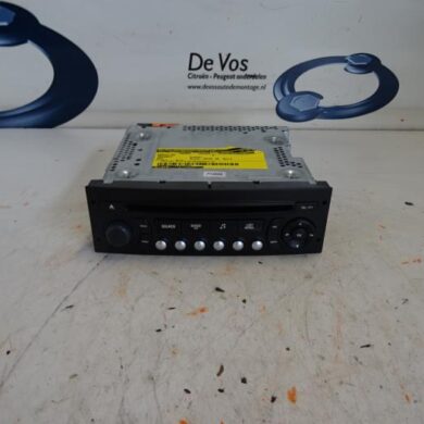 Peugeot 207  Radio CD Speler 2010 6574PW-16077504XT-6574PX