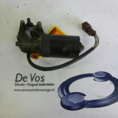 Citroen Picasso  Front wiper motor 2007 6401G1