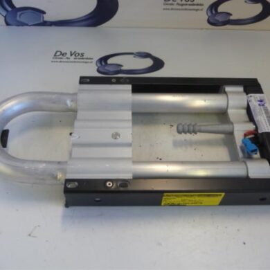 Peugeot 308  Headrest 2010 8796W2