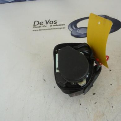 Peugeot 207  Rear seatbelt, left 2010 8975XJ