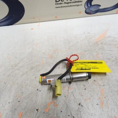 Peugeot RCZ  Bonnet Hinge 2012 7912G4-1608313980