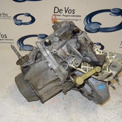 Peugeot 307  Versnellingsbak RFK 2006 2222LK-2223RJ 20DM68