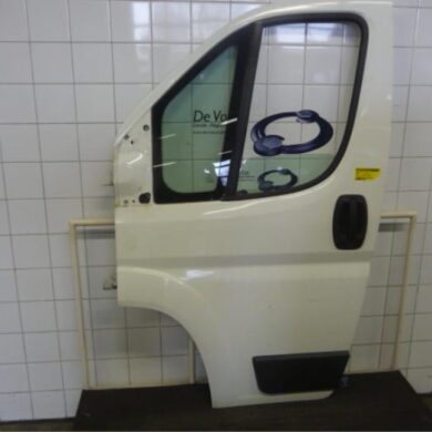 Citroen Jumper  Door 4-door, front left 2013 9002EJ-9002FG