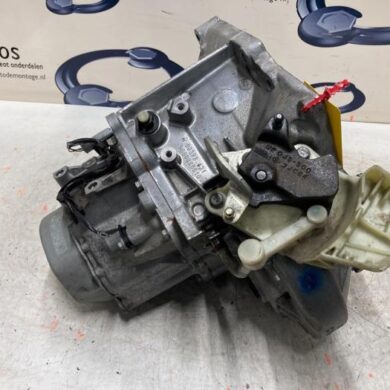 Peugeot 208  Gearbox HNZ 2016 1611920380-1612444380-1611920680 20ET26