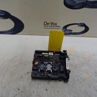 Peugeot 206 1.6 16V Zekeringkast 2002 6500Y1