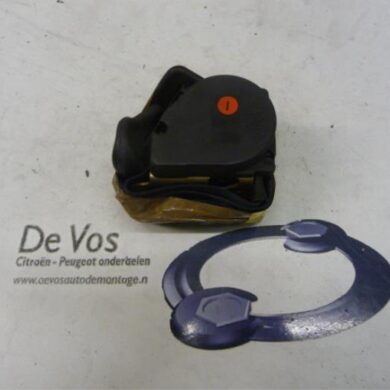 Citroen Xsara  Rear seatbelt, left 2000 8973JA