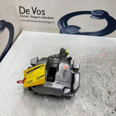 Peugeot 3008  Front brake calliper, left 5GS 2021 1623162080-1651754680