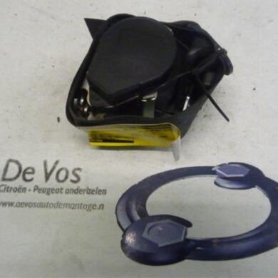 Peugeot 1007 1.4 Rear seatbelt, left 2007 8974V8