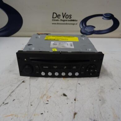 Peugeot 3008  Radio CD player 2013 16108009XT