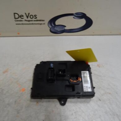 Peugeot 807  Zekeringkast 2007 9688EL