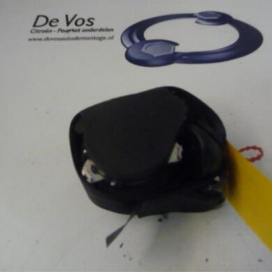 Peugeot 207  Rear seatbelt, left 2011 8975XJ