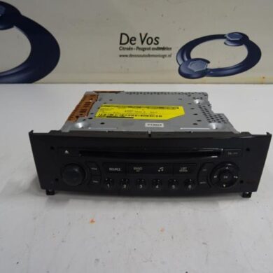 Peugeot 308  Radio CD player 2010 6574QW-16077679XN