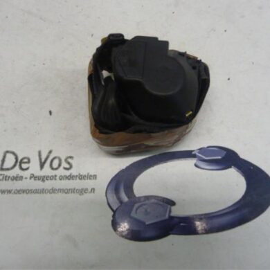 Citroen C2 1.1 Rear seatbelt, left 2005 8974S4