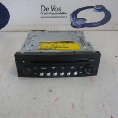 Peugeot 207  Radio CD Speler 2011 6574PW-16077504XT-6574PX