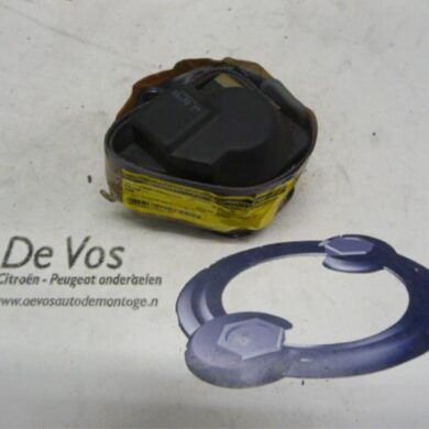 Peugeot 406 1.8 16V Rear seatbelt, right 1996 8974EE