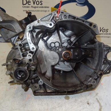 Peugeot 307 1.6 16V Versnellingsbak NFU 2005 2222NL-2223SH 20DP10